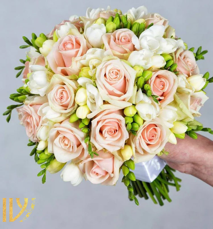 دسته گل عروسی با قیمت مناسب